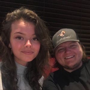 Meet your Posher, Michaela